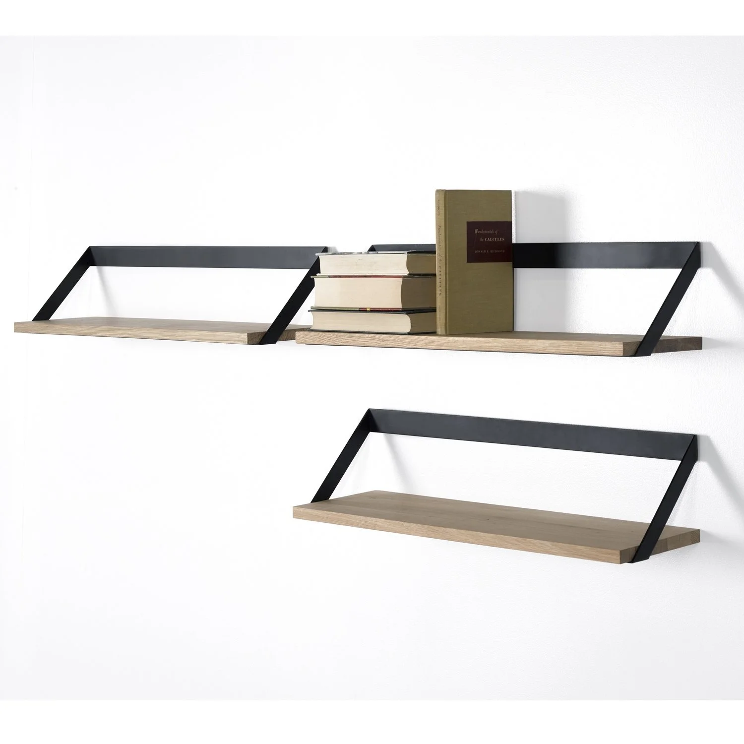 1026623 Ribbon shelf - Oak_02.jpg