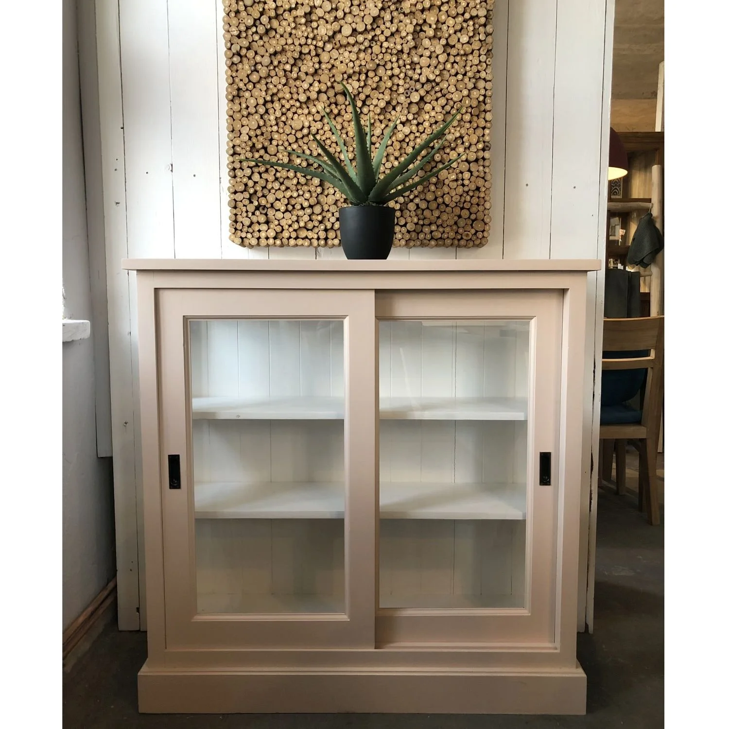 Svendborg-by-Quadra_36BL-3329-Sideboard-Finja-01.jpg