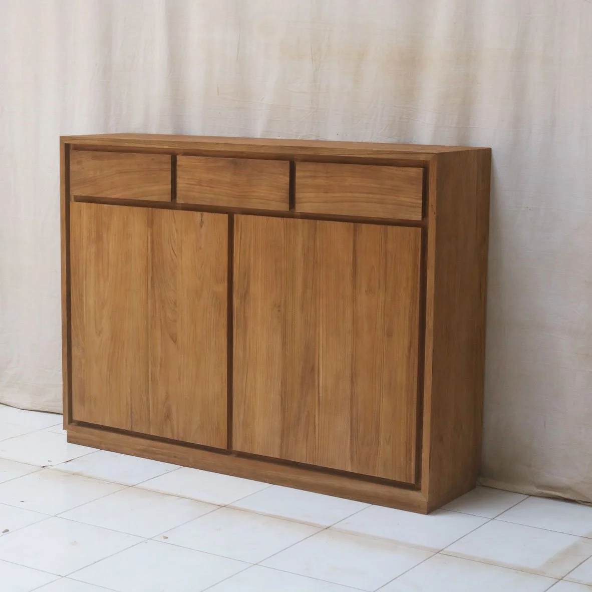 2022-Sideboard-Schildow-01.JPG