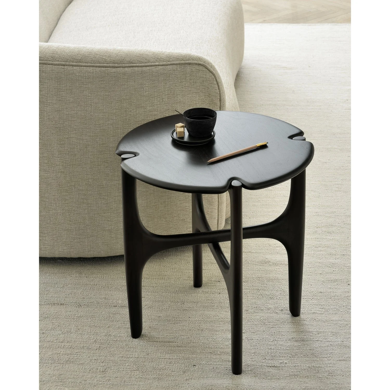 35005_Mahogany_PI_side_table_3_WEB.jpg