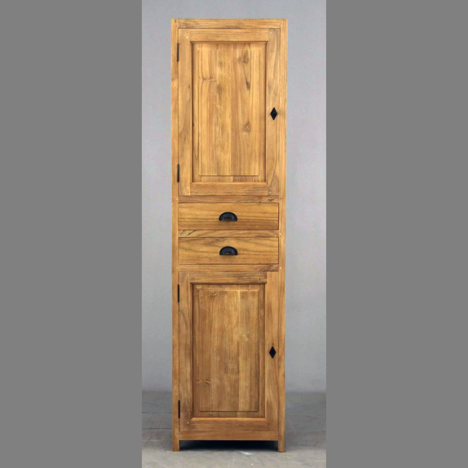 2011- Badschrank-Wedding-02.jpg