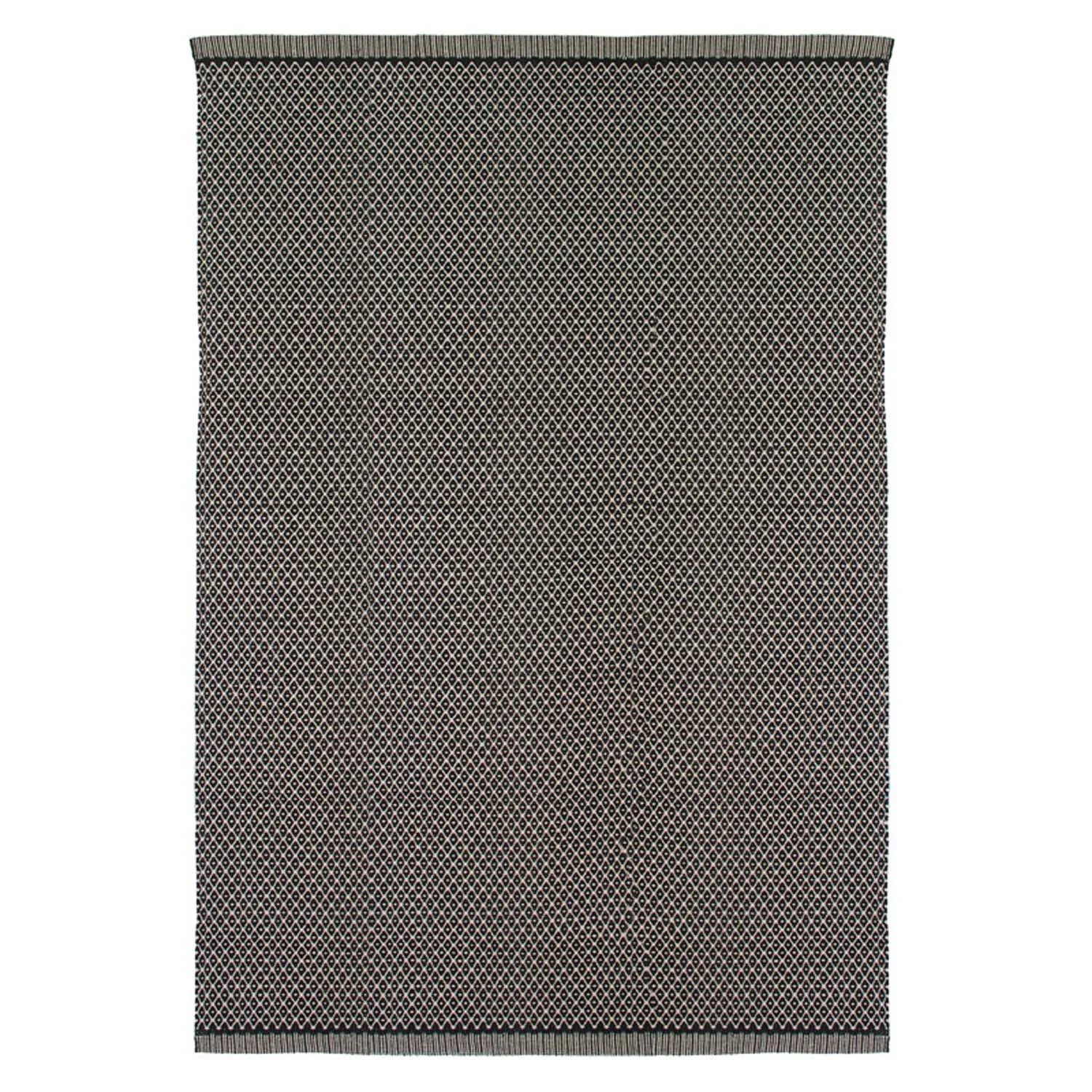 Aspegren-rug-rhombe-black-XL-2917-web.jpg