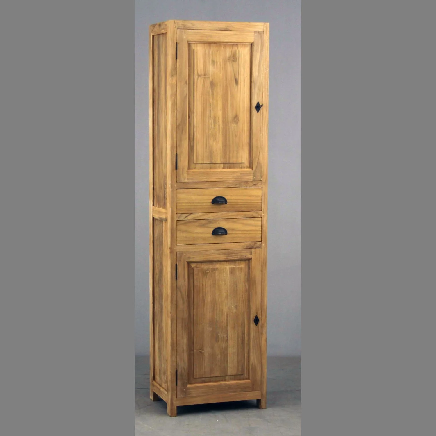 2011- Badschrank-Wedding-01.jpg