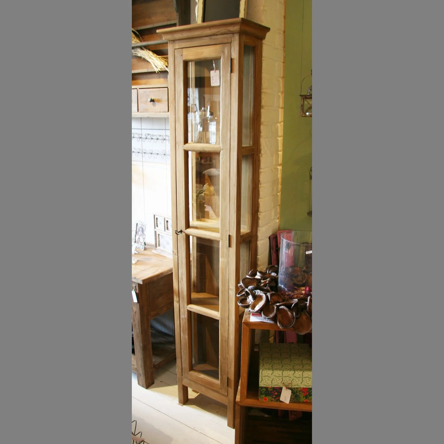 OT-Design-didoschrank-4er-sumatra.jpg