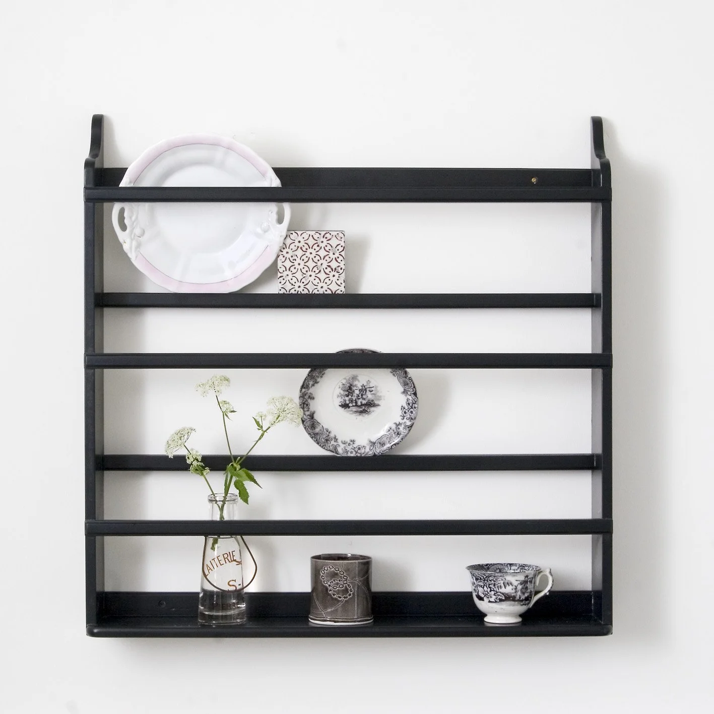 oliver-furniture_091536.jpg