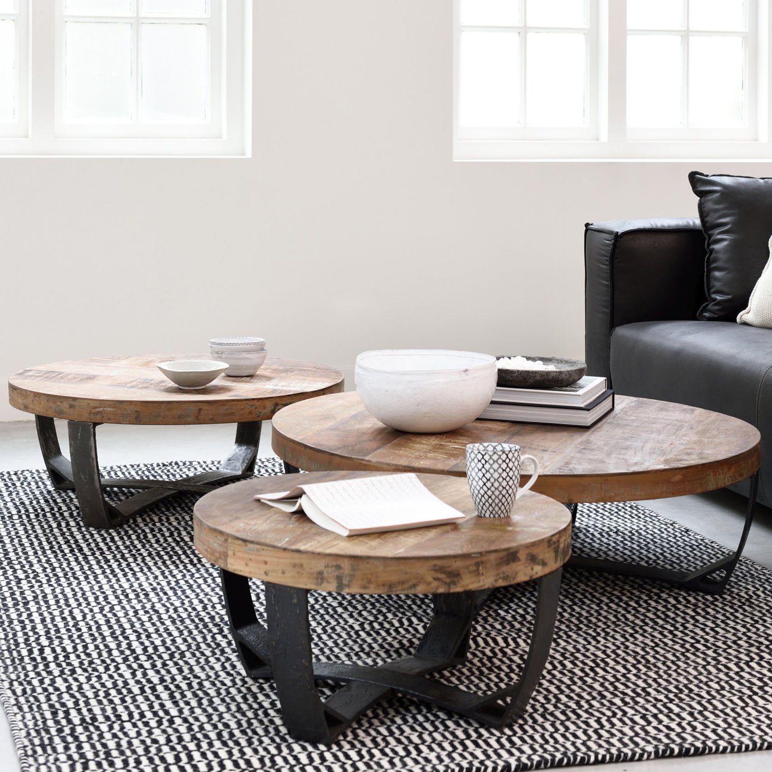 D-Bodhi_SU 970211-13-15 Soul Coffee table round no1_sf_DTP.jpg
