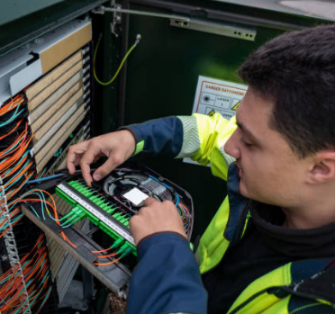 Fiber Optic Termination, Splicing and Testing