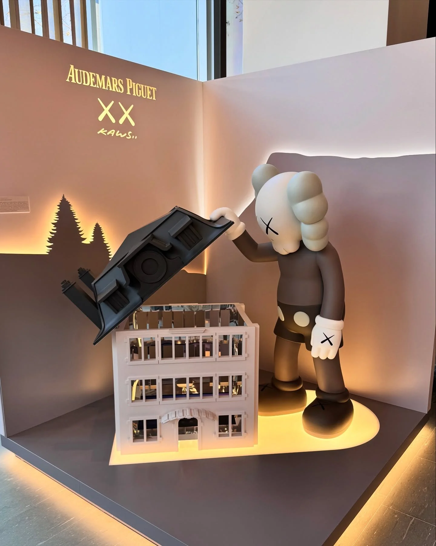 Audemars Piguet x Kaws