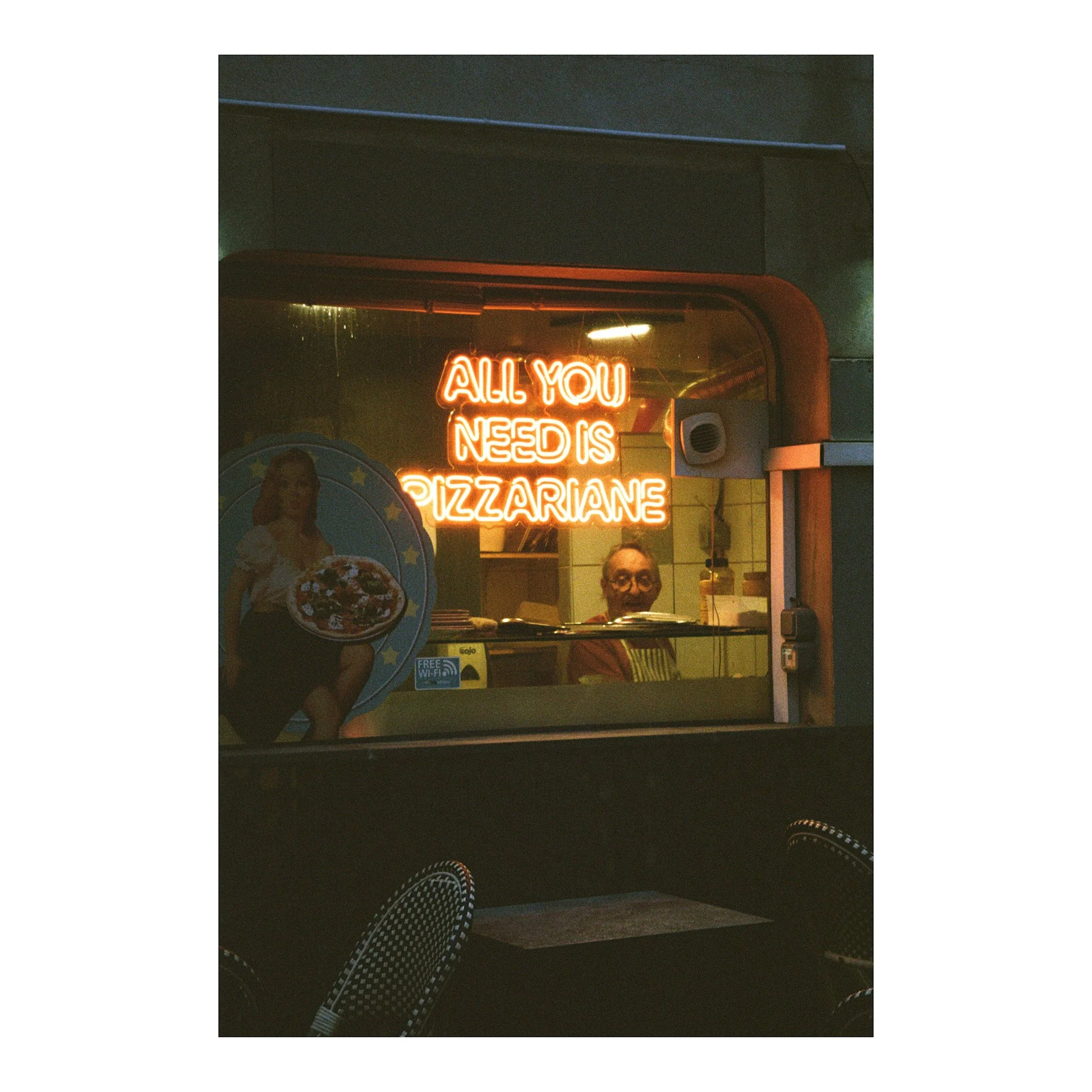 Pizzeria, Pyrenäen