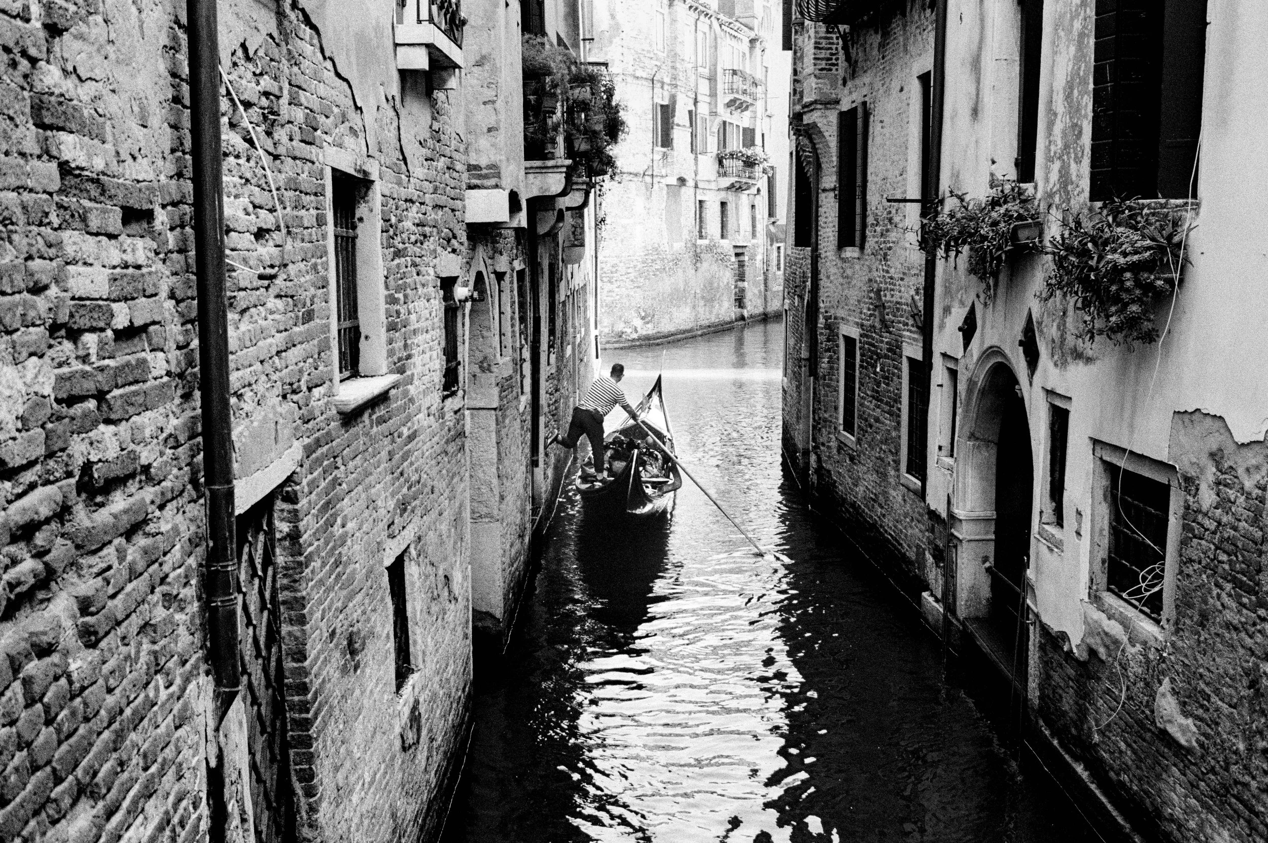 Kenneth Frank:Travel
