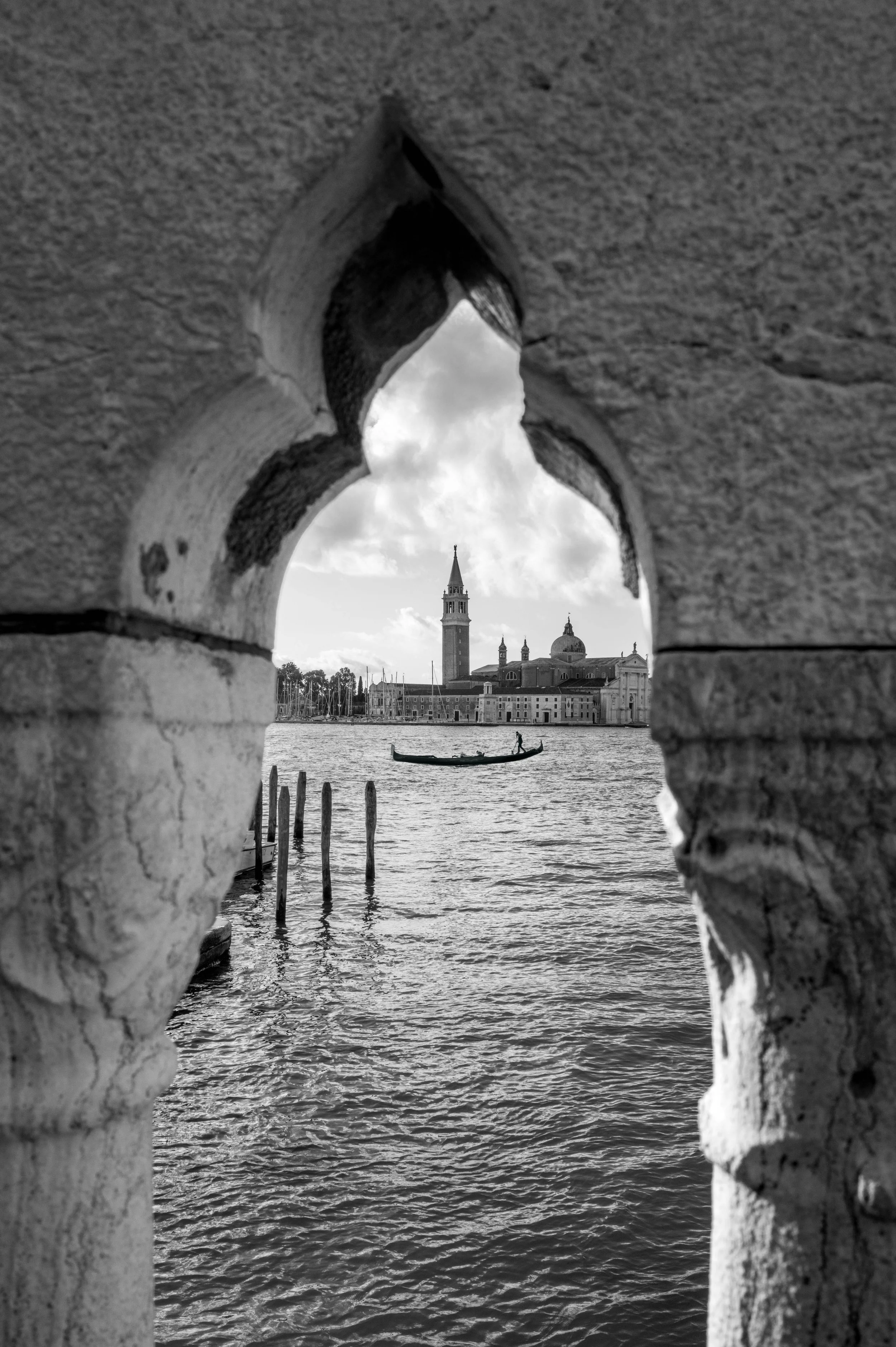 Kenneth Frank:Travel