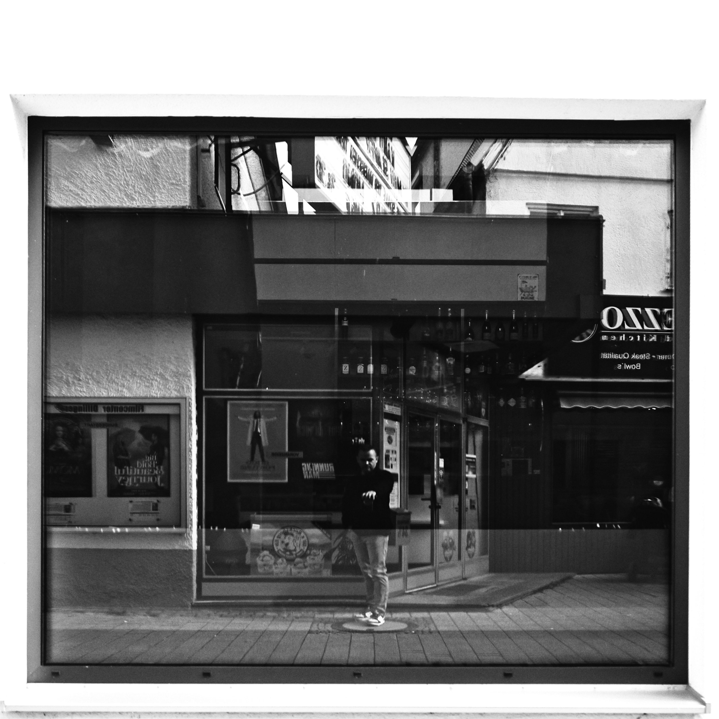 Credit: Mihai Müller
  View Portfolio 