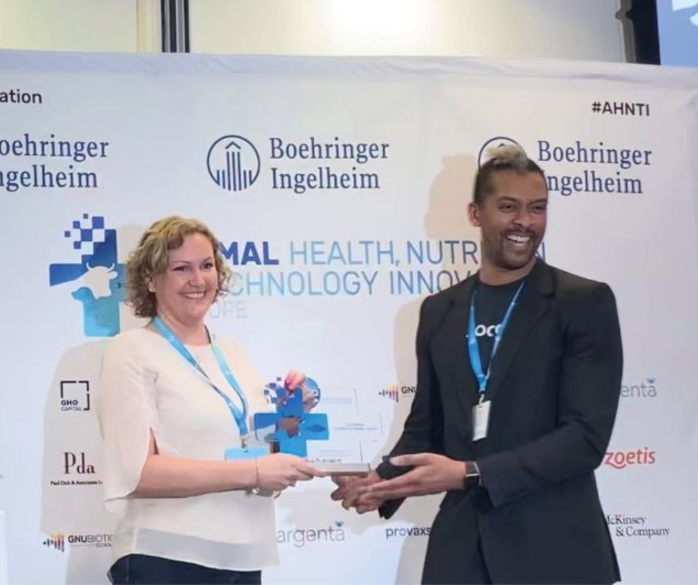 Scottish Start-Up MI:RNA Ltd win award with a live pitch at innovation summit