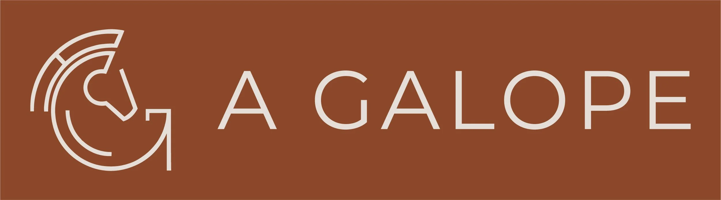 Logo con una figura de un caballo y el texto 'A GALOPE' sobre fondo marrón.
