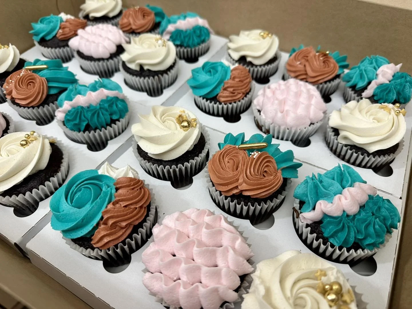 1 Dozen Custom Cupcakes
