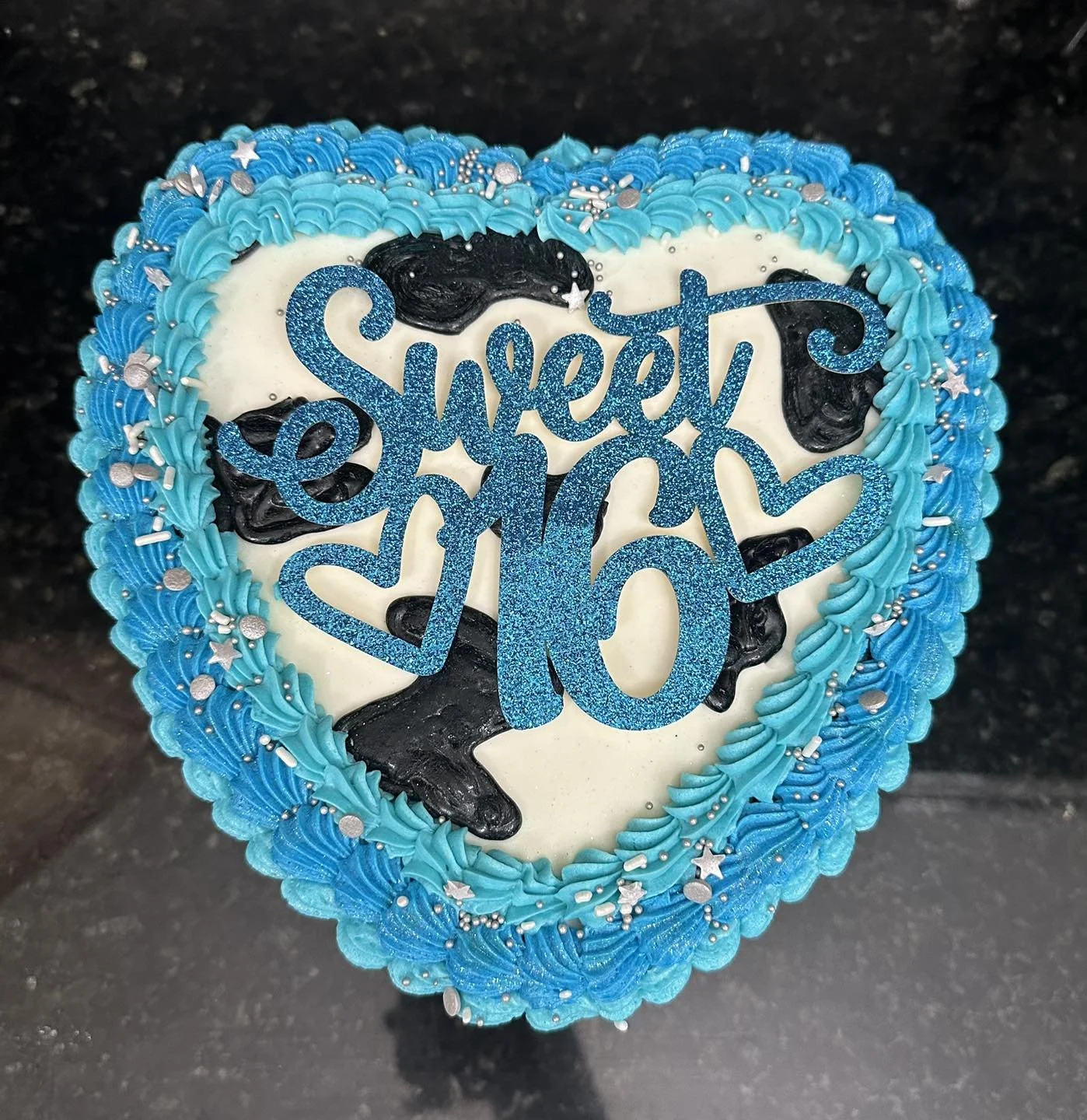 Heart-Shaped Single-Tier Cake