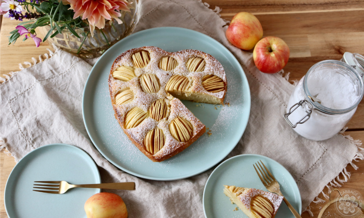 GERMAN APPLE CAKE - VERSUNKENER APFELKUCHEN