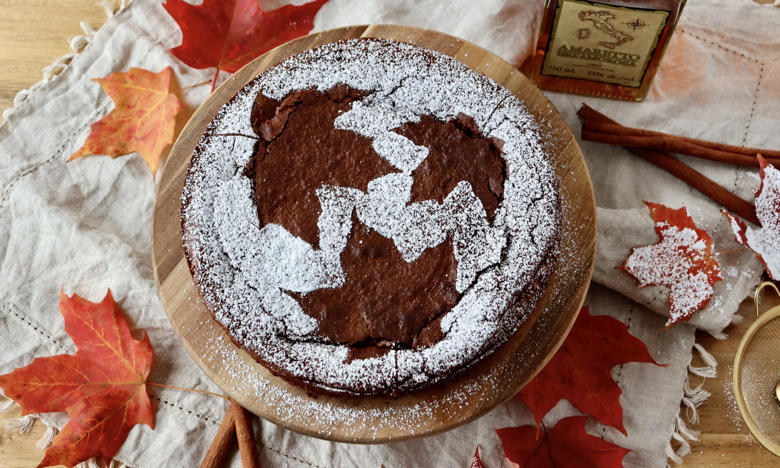 FLOURLESS CHOCOLATE ALMOND CAKE WITH AMARETTO AND CINNAMON