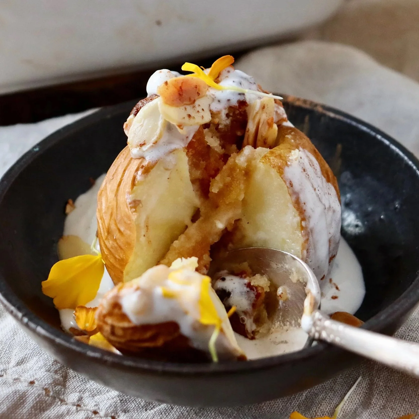BRATÄPFEL - GERMAN BAKED APPLES WITH MARZIPAN APRICOT FILLING&nbsp;