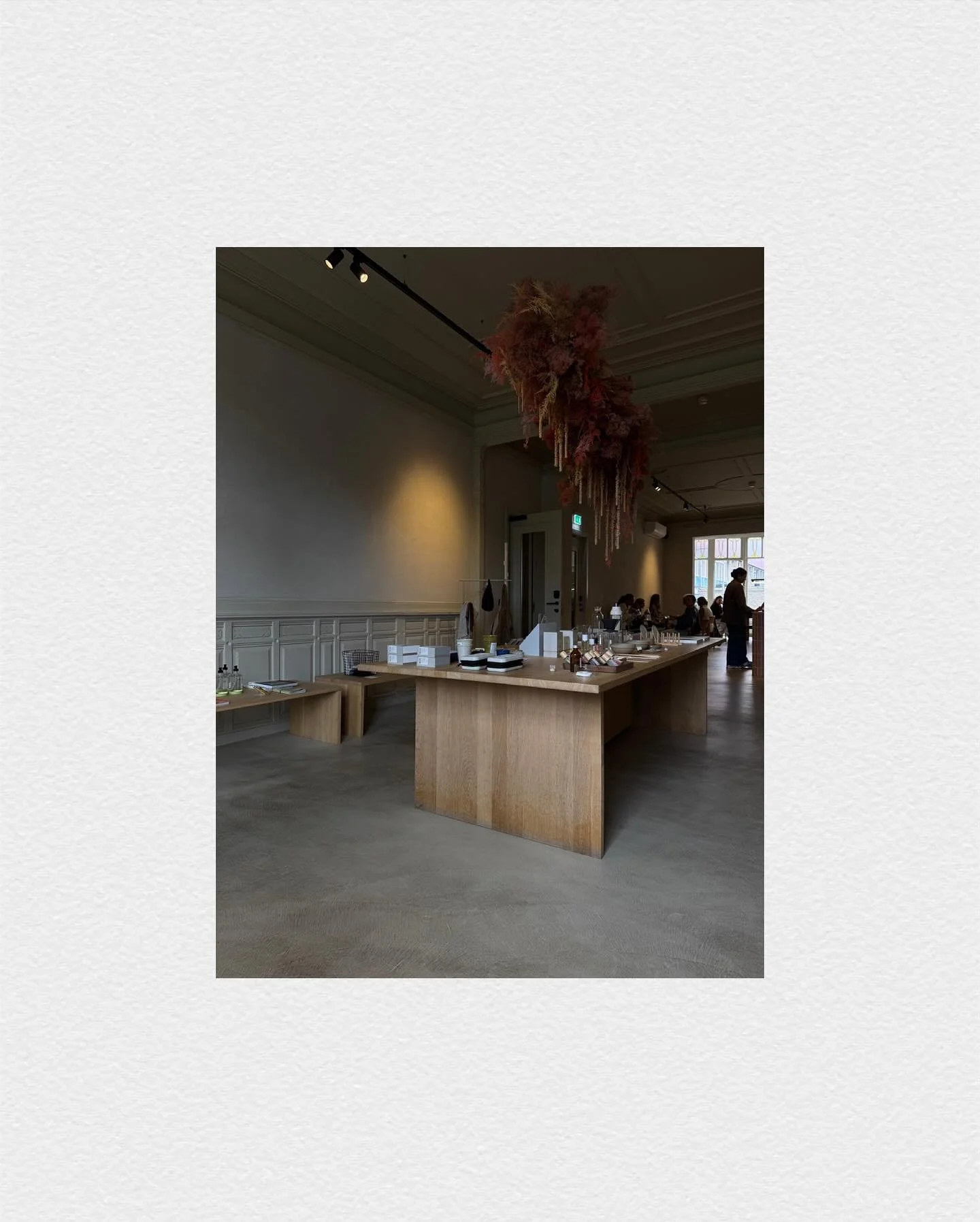 Through human-centered design, we shape products and experiences, refined by a sense of minimalism.
houseato.com

#productdesign #industrialdesign #humancentereddesign #minimalism
