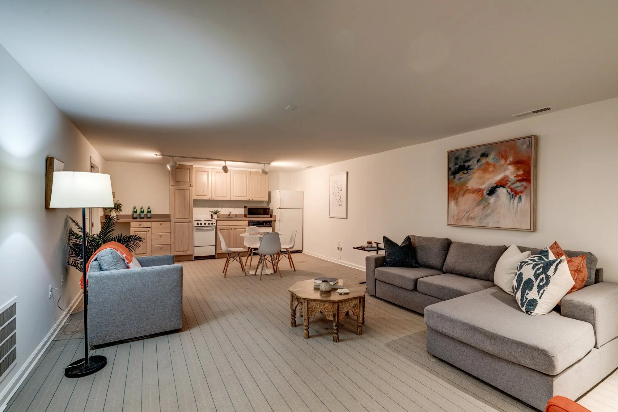 2919 43rd St NW-76.jpg