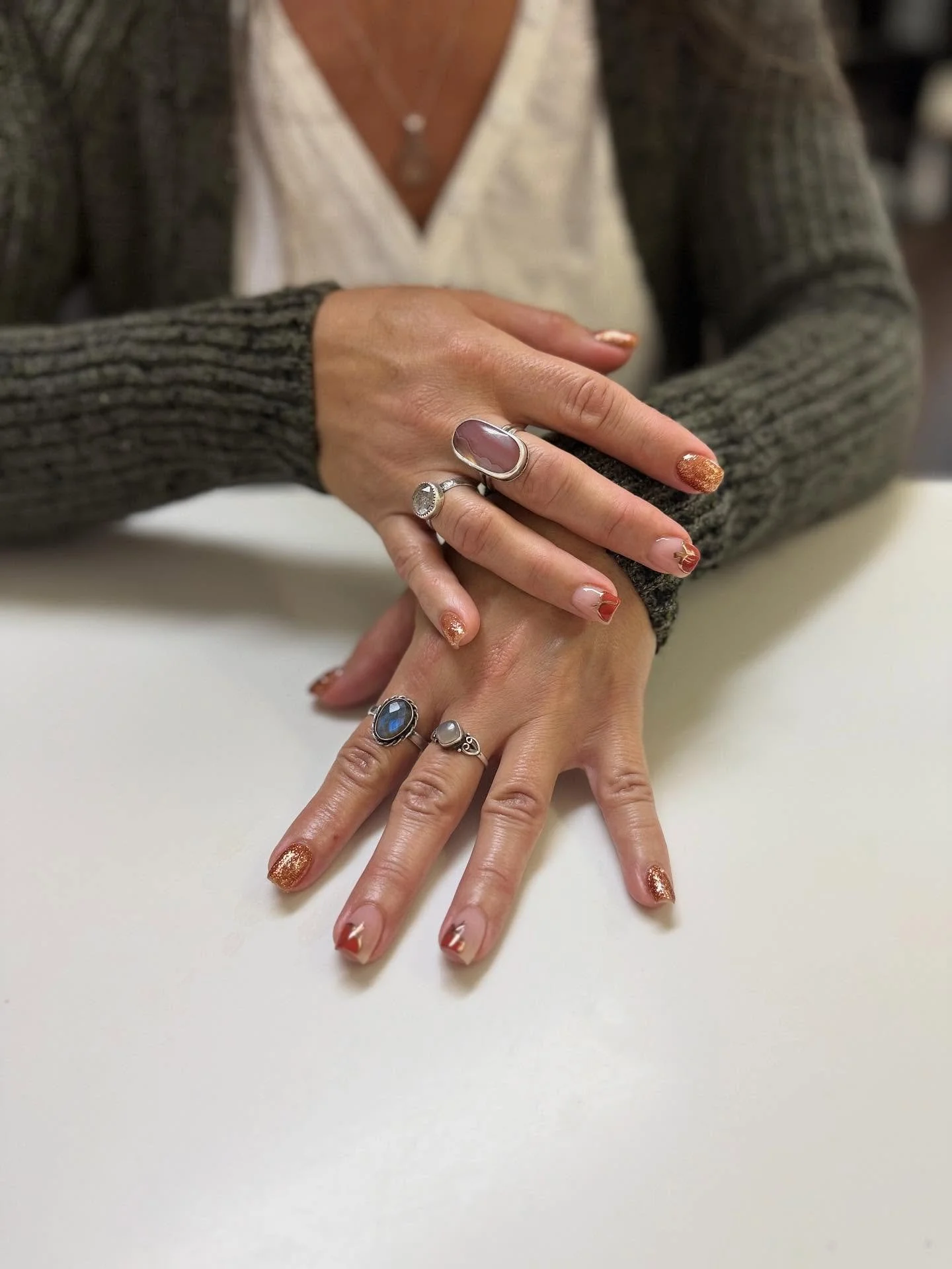 Okay fall, I see you 😍
#fallnails #fallnailinspo #roseburgnails #roseburgnailtech #roseburgsalon