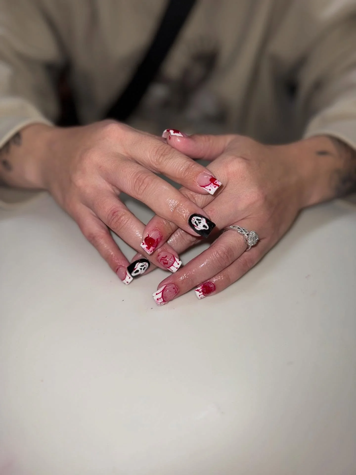 Halloween nail dump because I’m silly & forgot to share all the things!! 😬
#happyhalloween #halloweennails #nailinspo #roseburgnails #roseburgnailtech #roseburgoregon #roseburgsalon