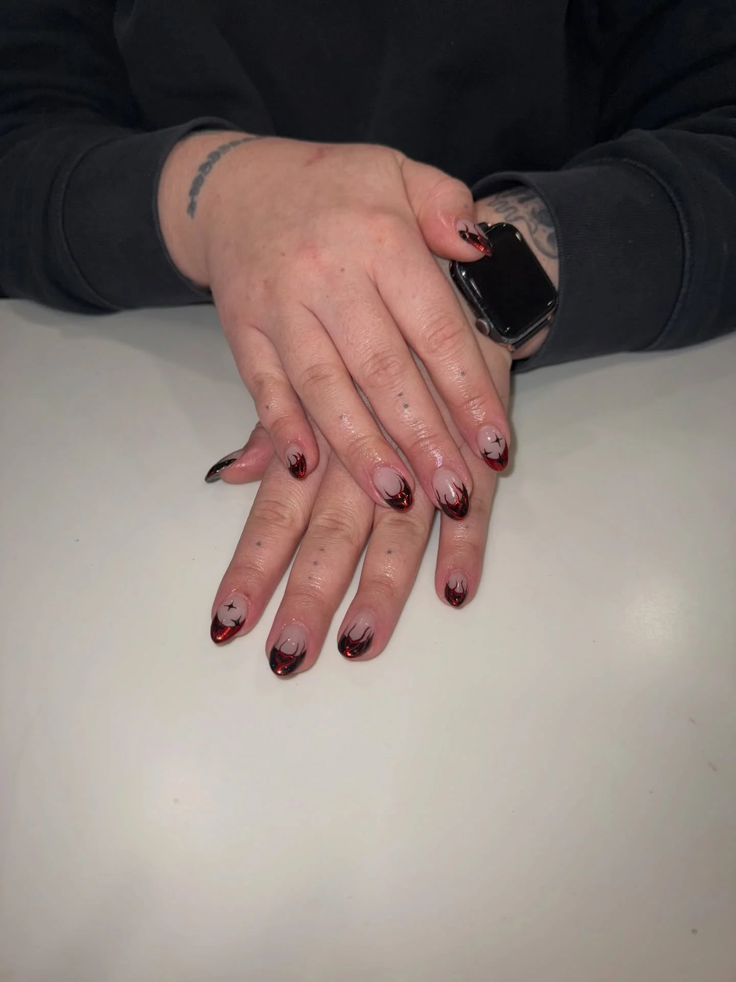 Because these love day nails need all the appreciation 😍😍

Aren&rsquo;t my hand models the cutest??

#nailinspo2025 #nails #valentinesday #valentinenails #february