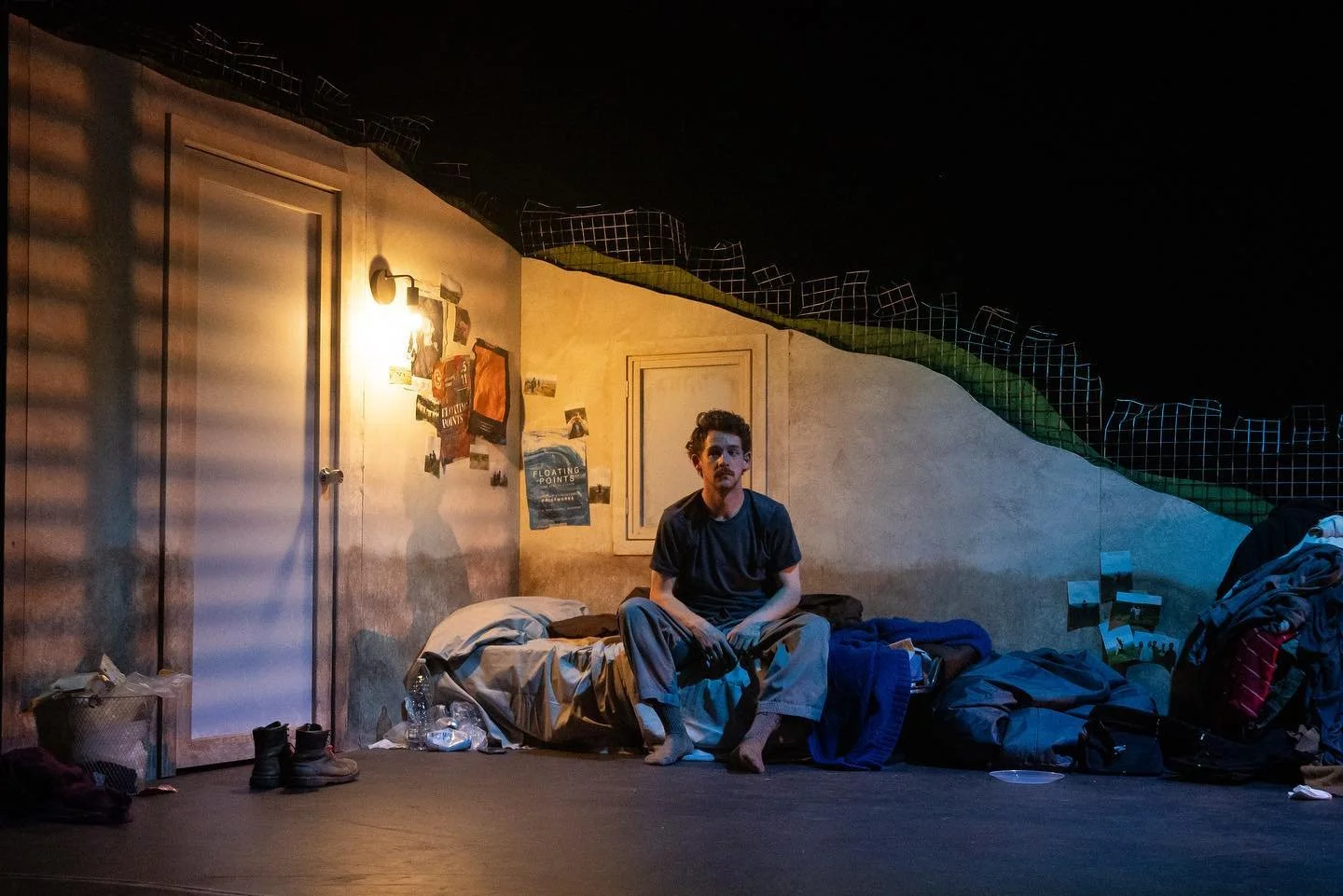 Sunny Side, created by Northern Rascals, Sam Ford and Anna Holmes.
@northernrascals 

Picture by Elly Welford @ellywelphotography 

Dancer: Soul Roberts
@soulroberts1 

Set design: Caitlin Mawhinney