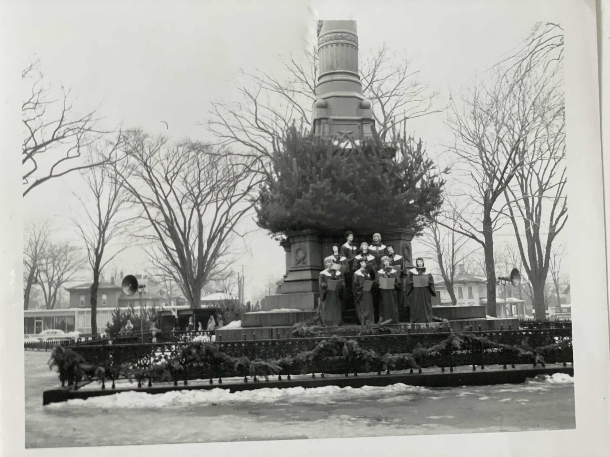 Hackley Park Carolers