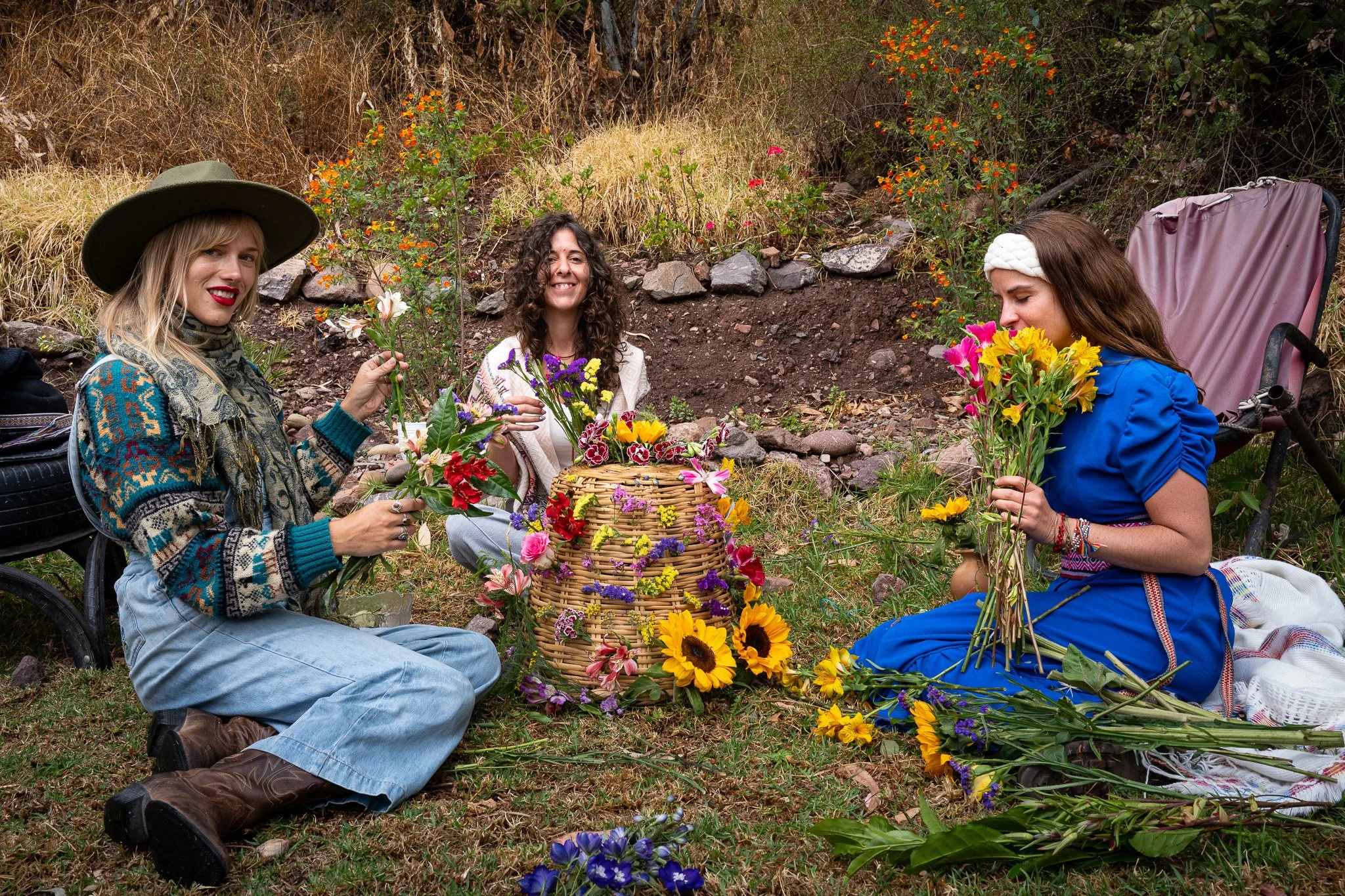 making-flower-altar-sacred-valley-peru.jpg
