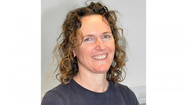 helen dawes.jpg