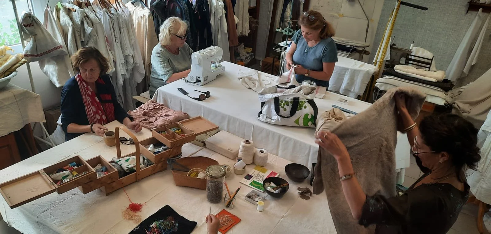 TABLE ROND DE COUTURE / RENCONTRES HEBDOMADAIRES