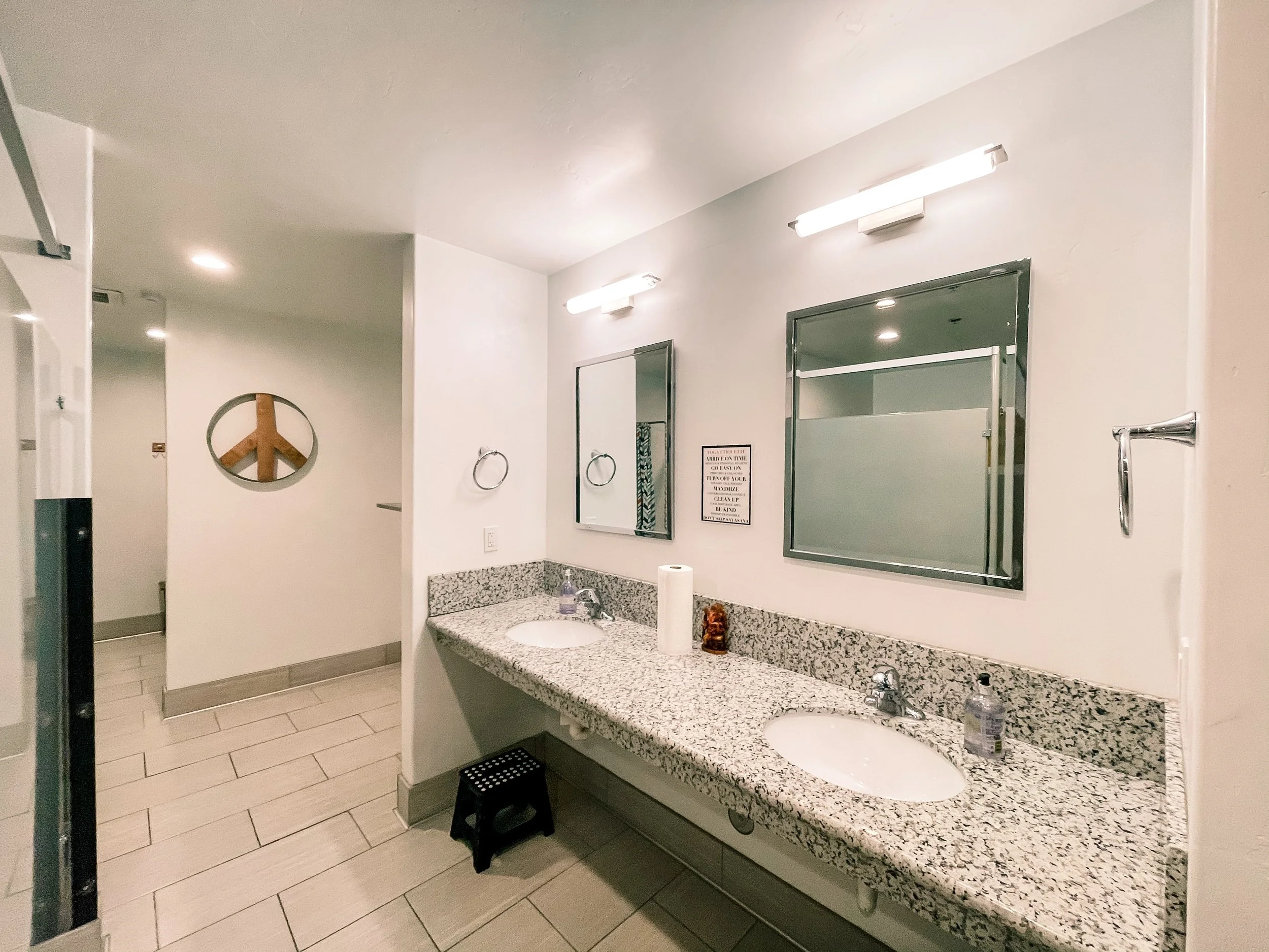 40 Mens Room 1.jpg