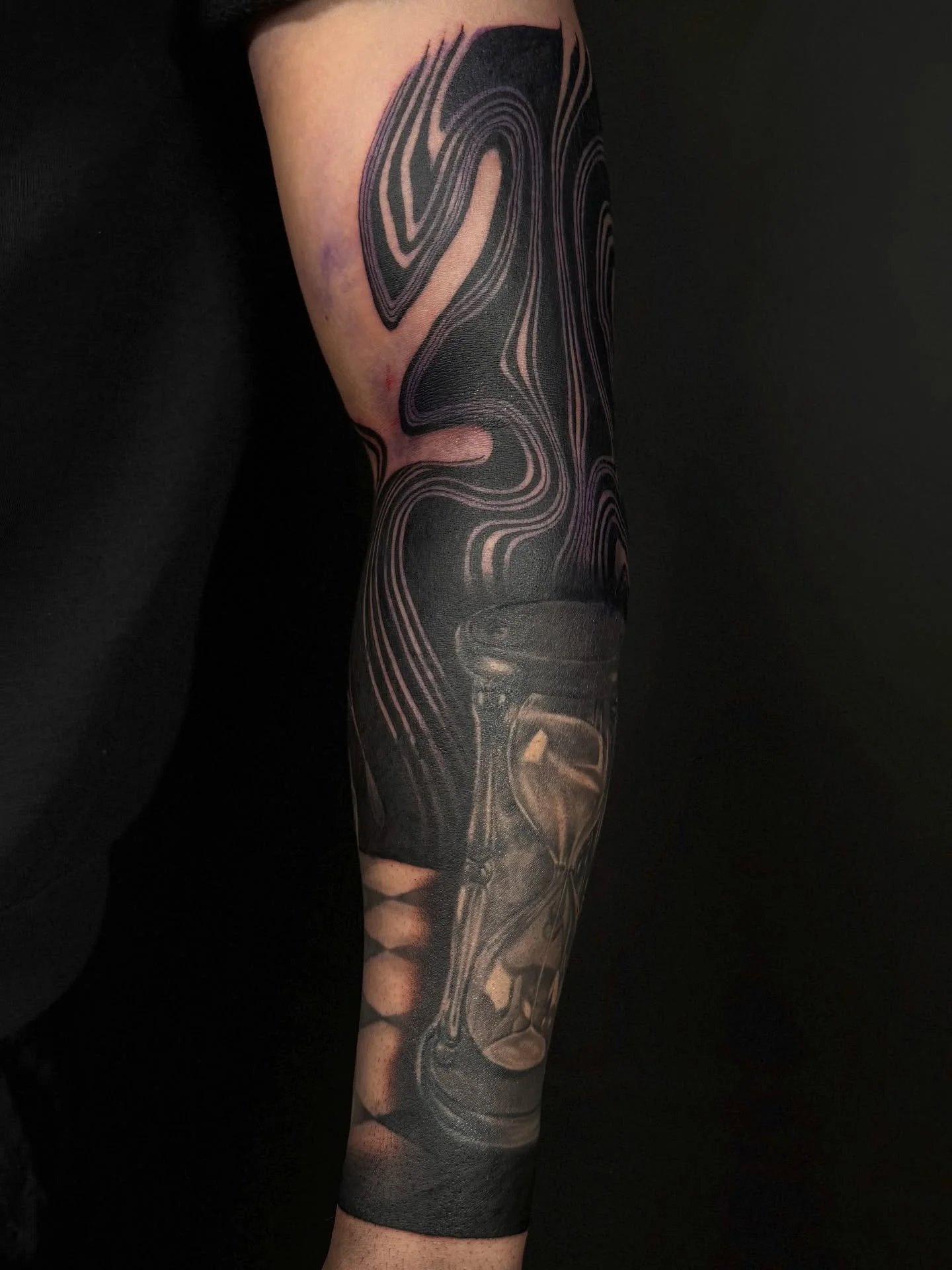 @79tattoo__ 🖤
Suminagashi to continue sleeve 🖤
Thank you for coming. 
#tattoo #ink 
#tattooartists #tattooshop 
#dmvtattooartist