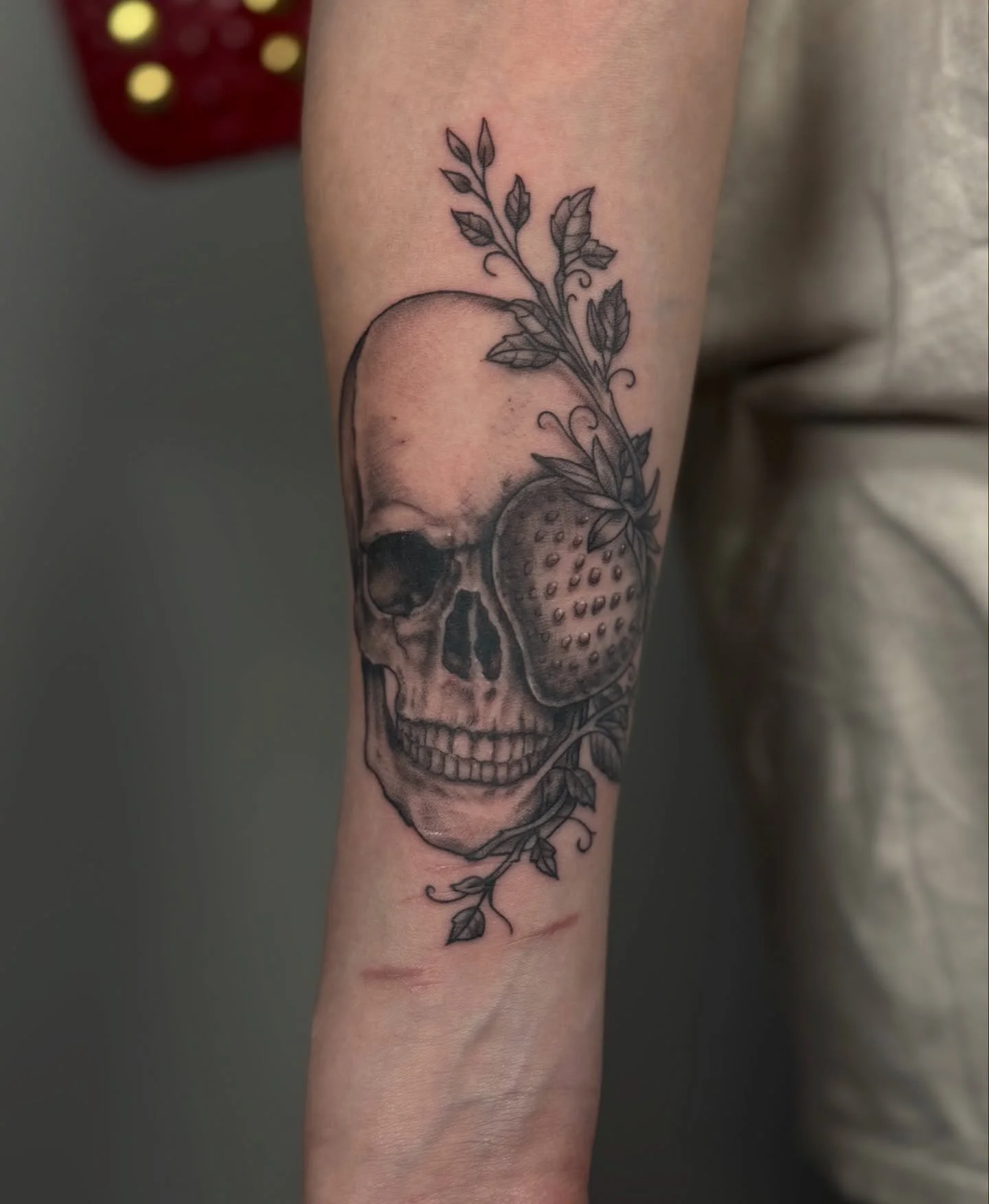 @79tattoo__ 
Skull with strawberry by @boldurtattoos 
Thank you for coming 
Walk-ins welcome
#tattoo #tattoos #ink 
#tattooshop #dmvtattooartist