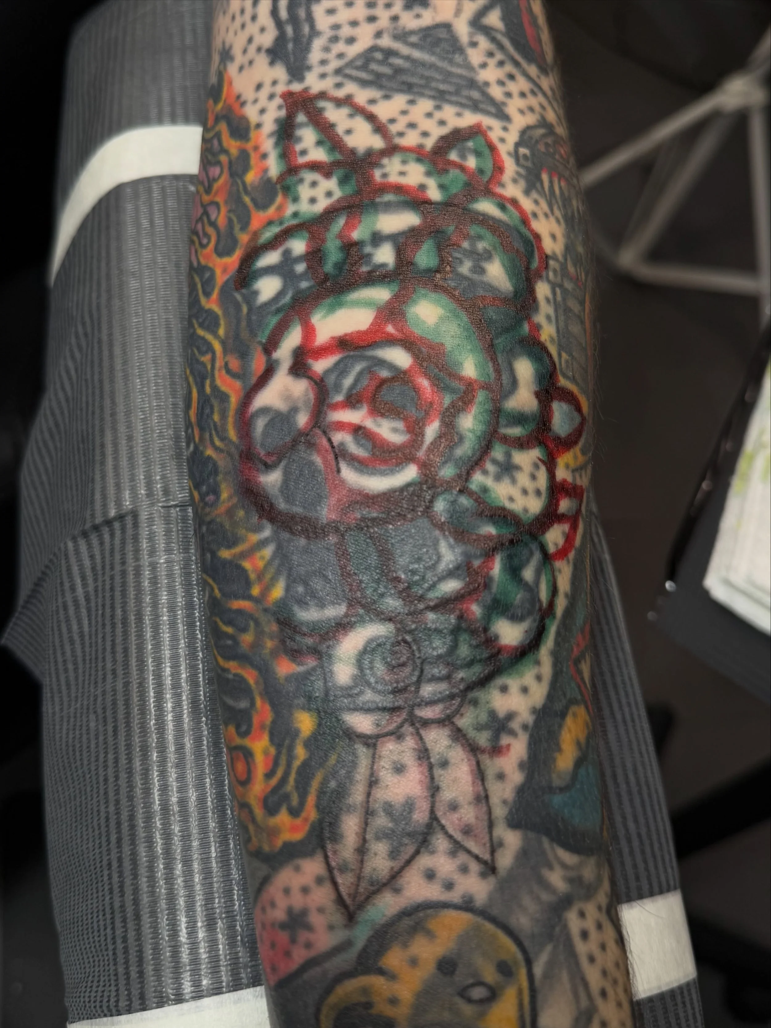 Blastover tattoo by @khaiitattoo 
Thank you for coming
Booking dm/email @79tattoo__ 
#tattoo #tattoos #tattooartist 
#ink #dmvtattooartist