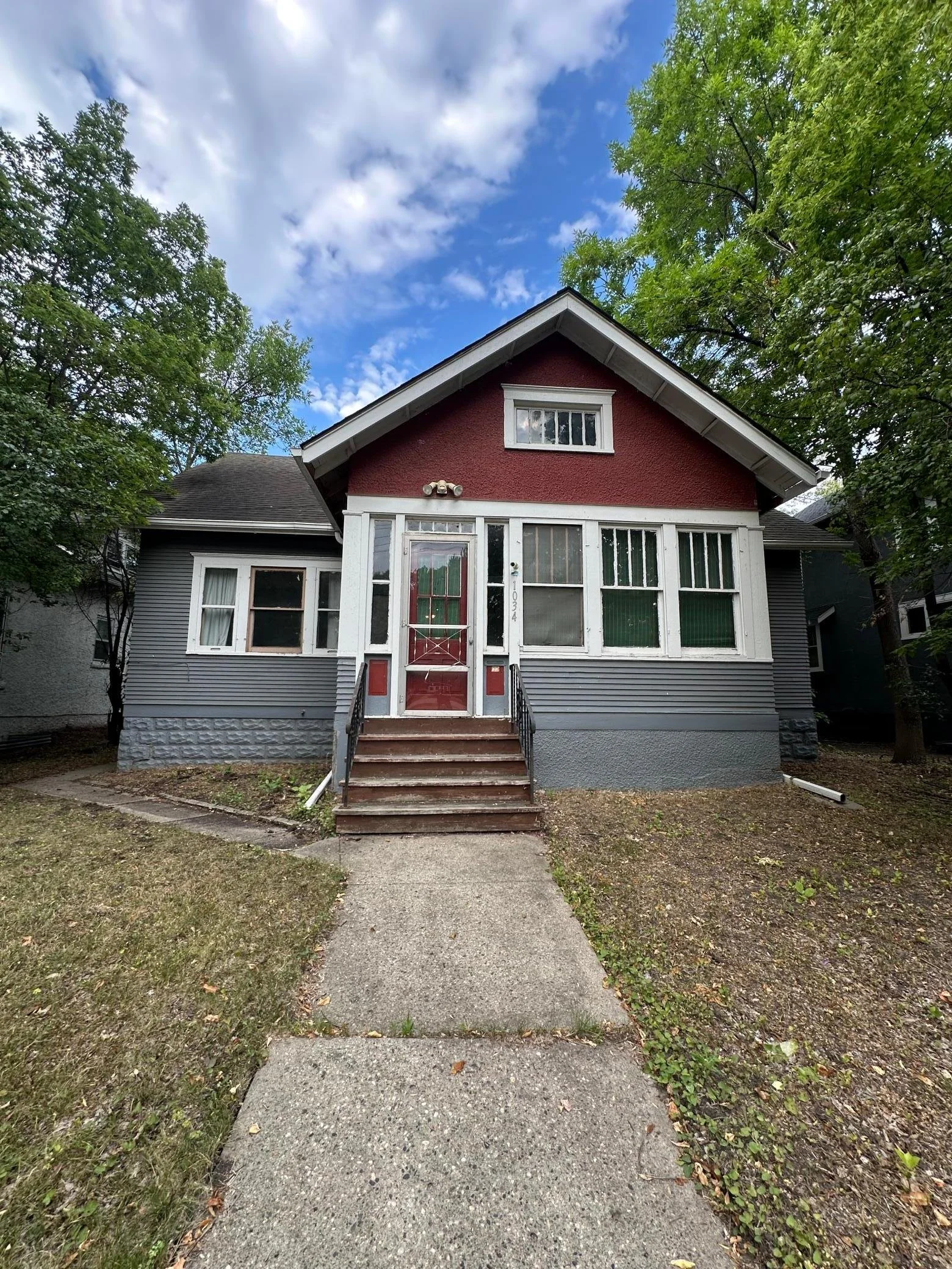 1034 University Drive N, Fargo, ND
