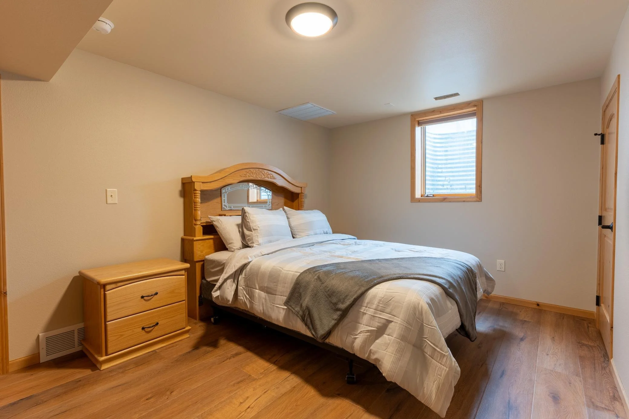 2541 S 26 Fargo Bedroom04 TaraFontaineRealtor.jpg