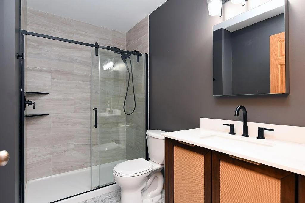 8018 Aquarius Drive Bath03TaraFontaineRealtor.jpeg