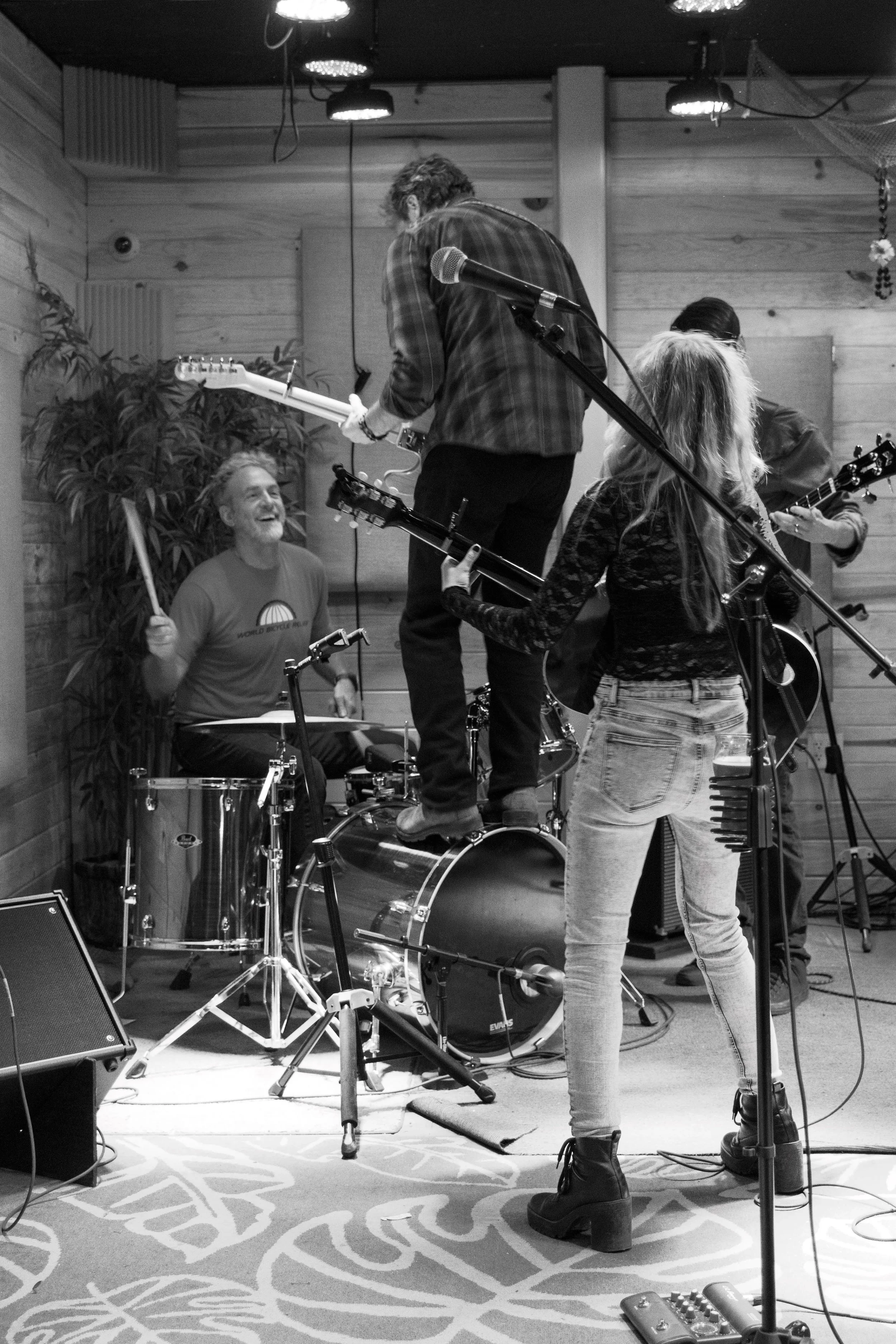Photo: Glenn Asakawa