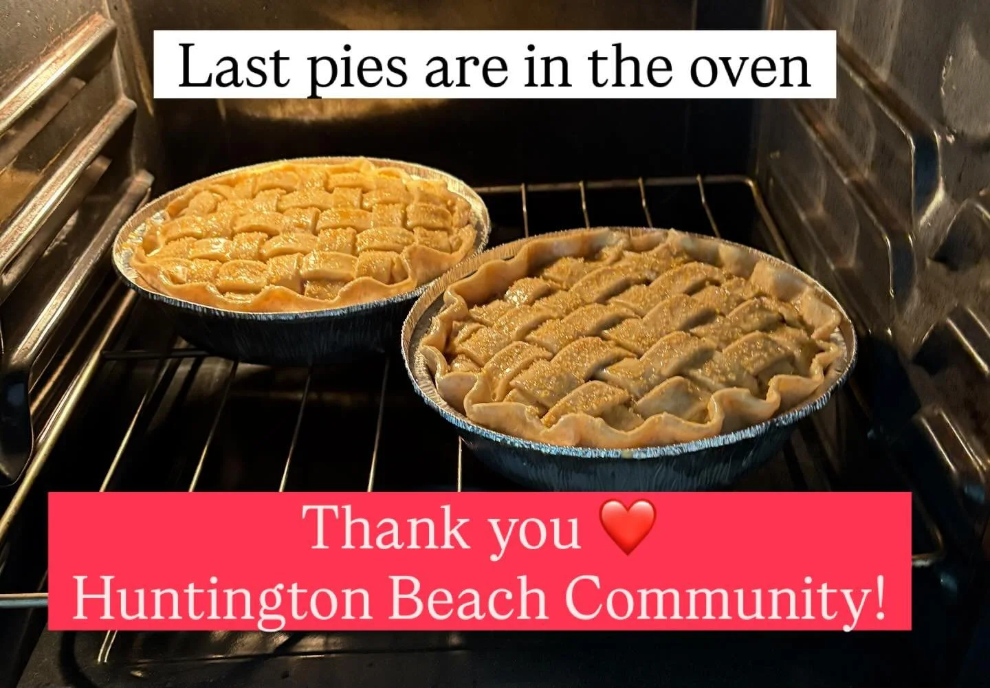 Happy Thanksgiving, everyone! 🍁🥧
I&rsquo;m incredibly grateful for all the support and open arms I&rsquo;ve received over the past two months since starting my microbakery, &bdquo;Pretzels &amp; More&ldquo;. Your support has truly warmed my heart -