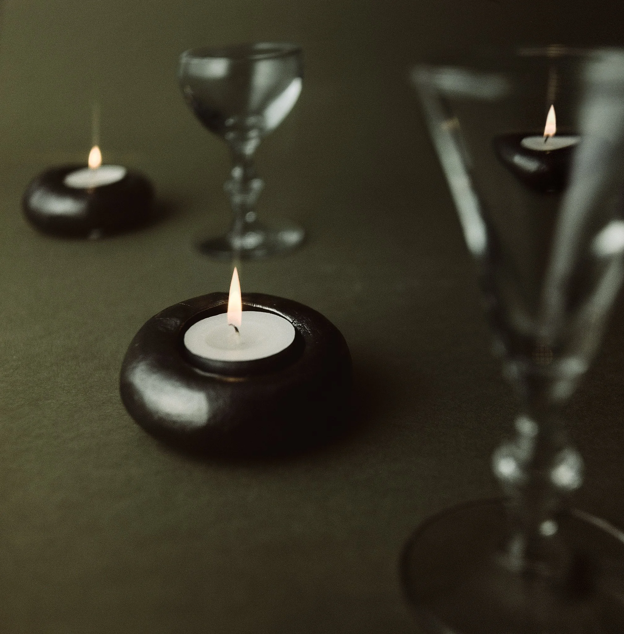 nicholas-hyatt-dybosia-tealights-coupe-glasses-portra-160.jpg.jpg