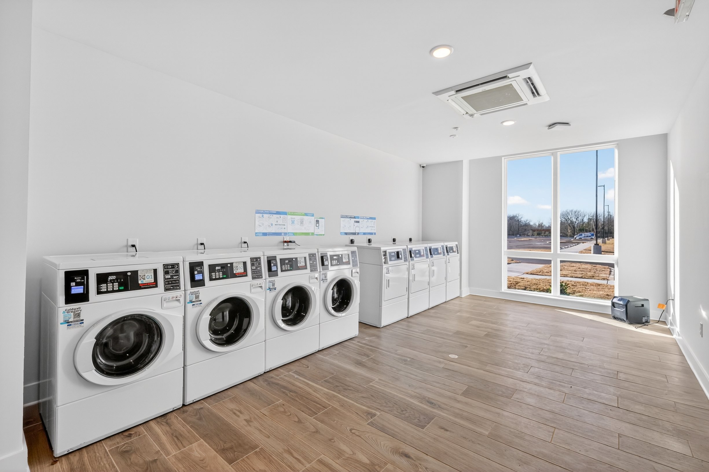 Brownsville Flats (WEB) (AMENITITES)- (PRINT) (2 of 30).jpg