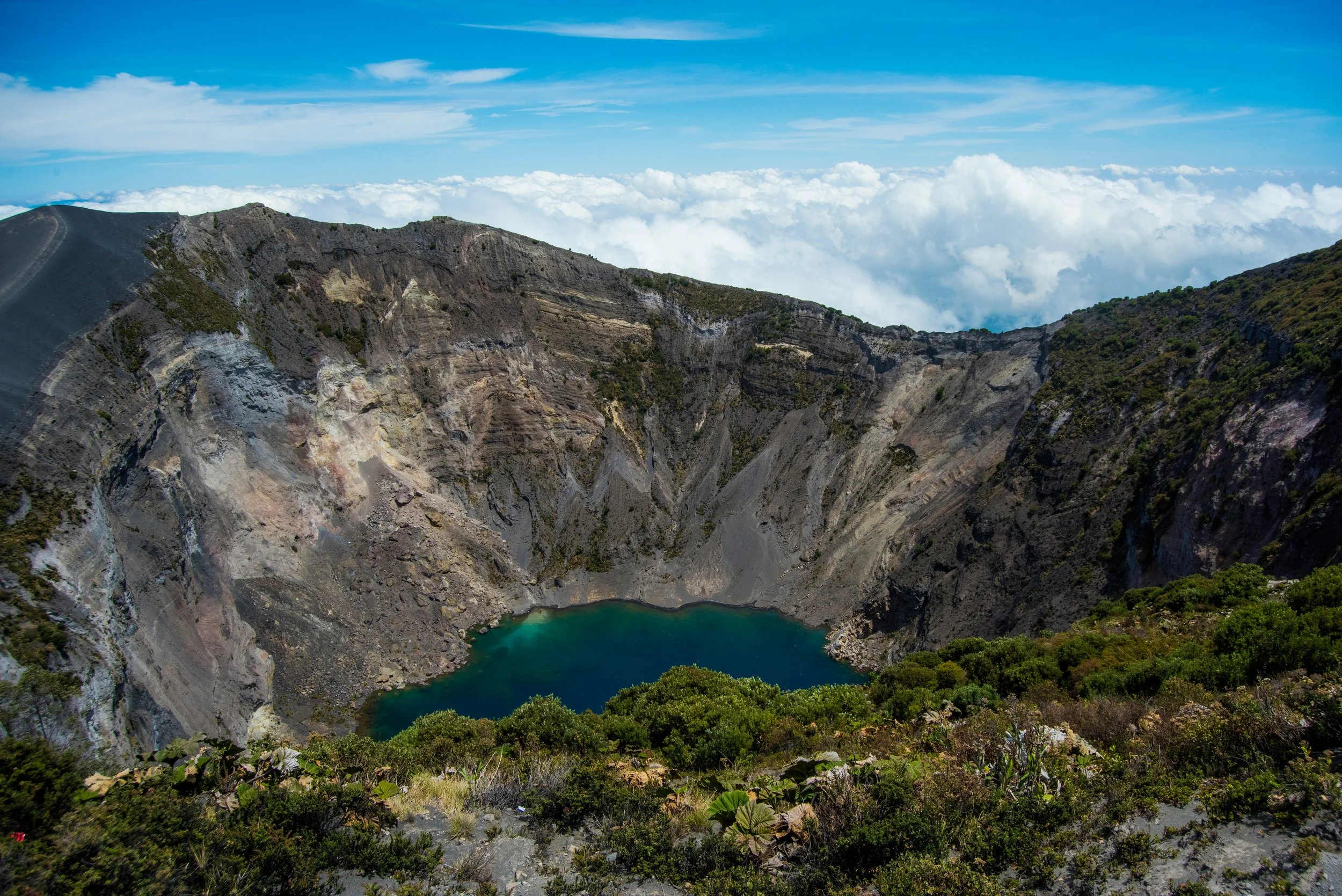 Things to Do Near San José: Visit Irazú Volcano, Cartago, and the Orosi Valley