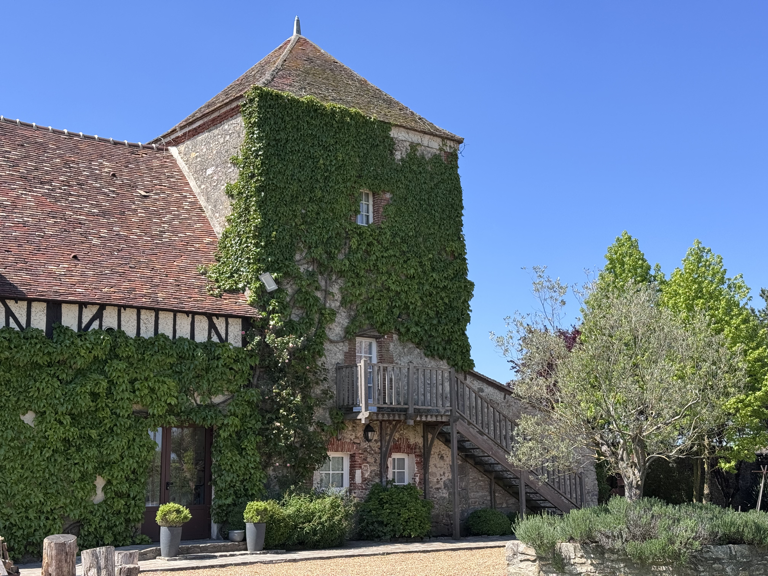 chambre des mariés sur place aux Hauts de Pardaillan