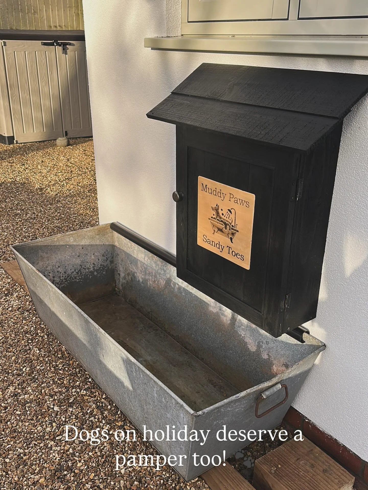 Welcome to Little Birch outside shower &amp; bathing station! 🐾🤍💦
After a day at the beach or a muddy walk in the beautiful Norfolk countryside 🥾🌳 treat your pooch to a wash! Dog towels provided, and coming soon will be dog shampoo available to 