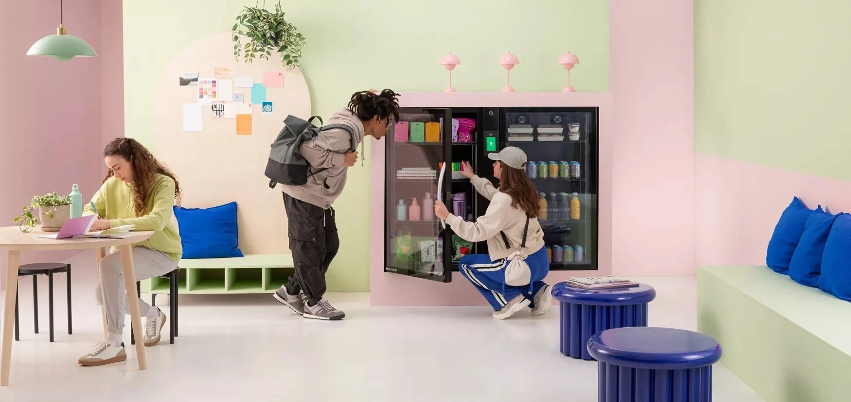 Automation in Hospitality &amp; Food Service: Are Robots Replacing Humans – or Helping Them?