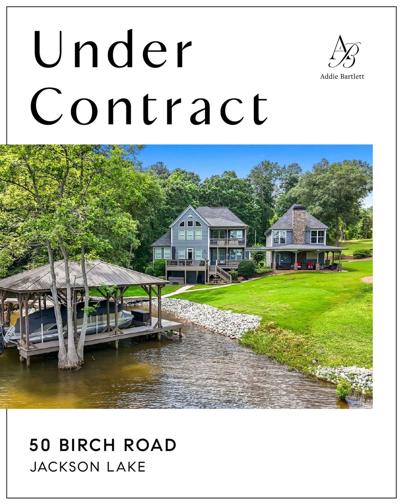 Under Contract!

My clients found an absolute gem! This home is situated on Jackson Lake, south of Atlanta and my clients are purchasing it fully furnished! The house was recently renovated, has a carriage house, a dock and the most amazing outdoor s