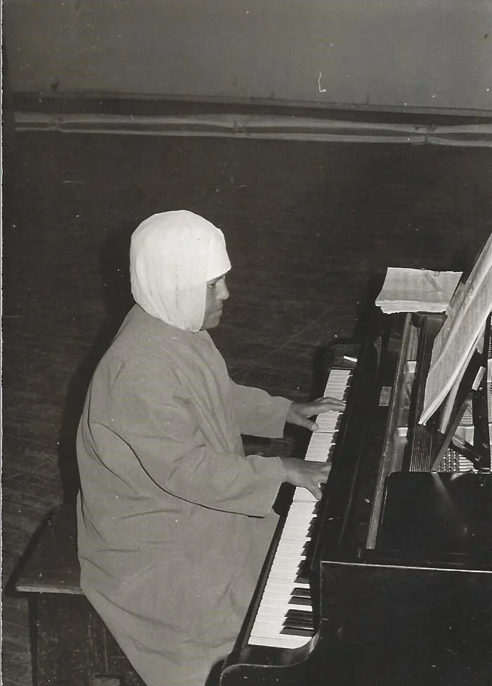 Emahoy performing, 1970s
